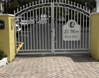 1391 S Ocean Boulevard - Photo Thumbnail 24