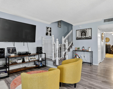 9050 Nw 28th Street - Photo Thumbnail 13