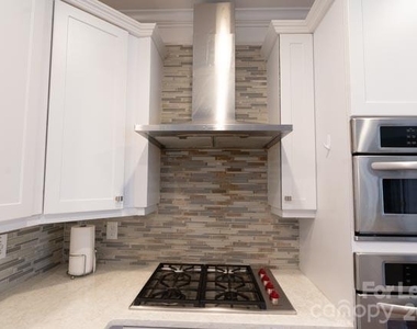 3407 Fawn Hill Road - Photo Thumbnail 6