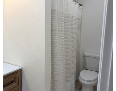 15344 Weddington Street - Photo Thumbnail 17