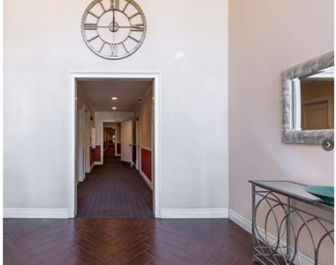 15344 Weddington Street - Photo Thumbnail 2