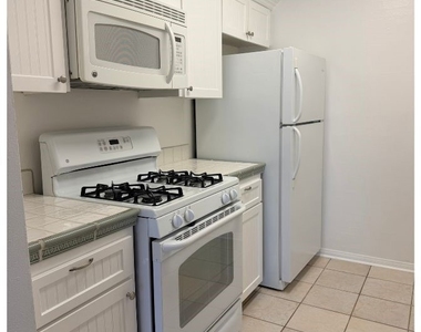 15344 Weddington Street - Photo Thumbnail 10