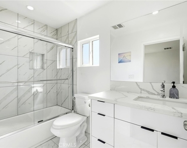 4455 Colfax Avenue - Photo Thumbnail 9
