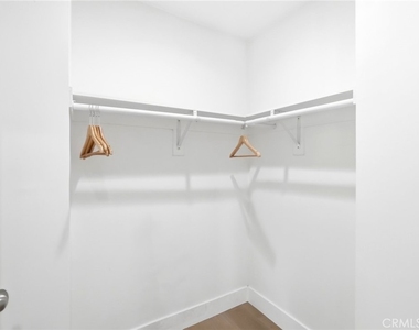 4455 Colfax Avenue - Photo Thumbnail 5