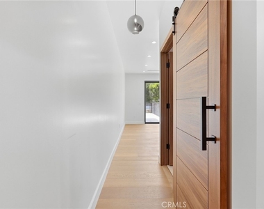 22300 Philiprimm - Photo Thumbnail 30