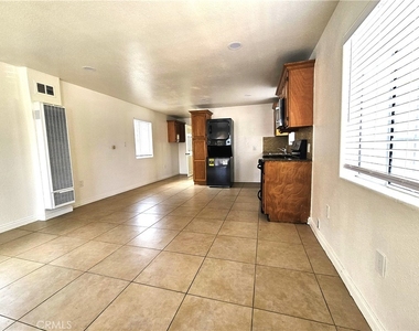654 W 21st - Photo Thumbnail 12