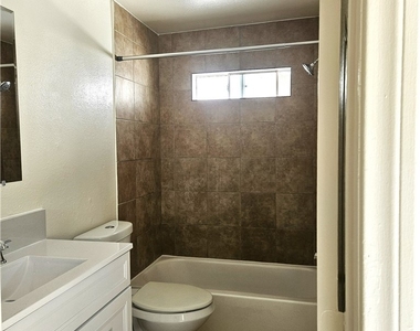654 W 21st - Photo Thumbnail 14