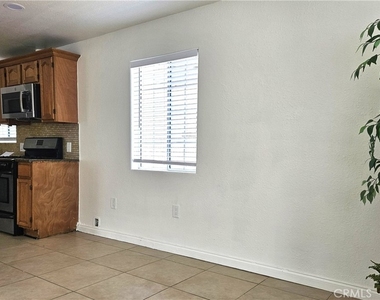 654 W 21st - Photo Thumbnail 5