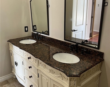 32653 Seagate Drive - Photo Thumbnail 7