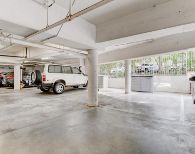 935 Genter Street - Photo Thumbnail 22