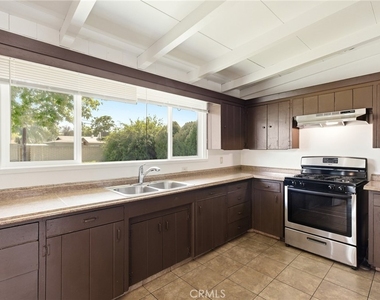 40861 Whittier - Photo Thumbnail 4