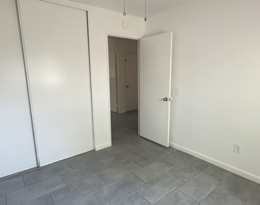 24245 Powell Place - Photo Thumbnail 17