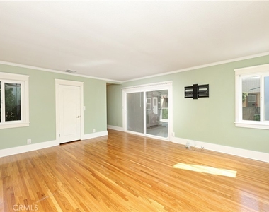 821 N Atlantic - Photo Thumbnail 16