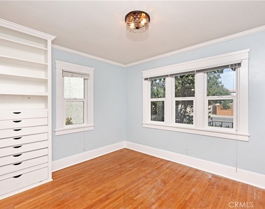 821 N Atlantic - Photo Thumbnail 12