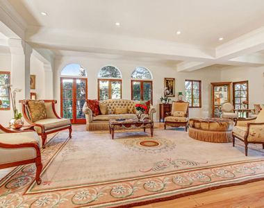 725 N Foothill Road - Photo Thumbnail 9