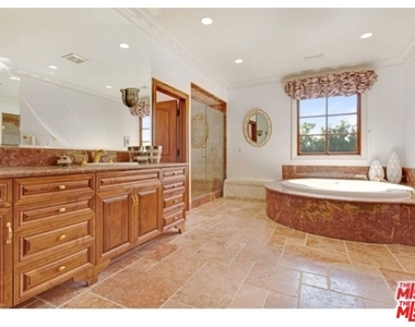 725 N Foothill Road - Photo Thumbnail 26