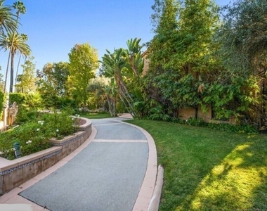 725 N Foothill Road - Photo Thumbnail 44