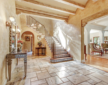 725 N Foothill Road - Photo Thumbnail 7