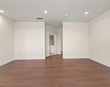 18500 Saint Moritz Drive - Photo Thumbnail 46
