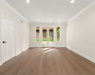 18500 Saint Moritz Drive - Photo Thumbnail 9