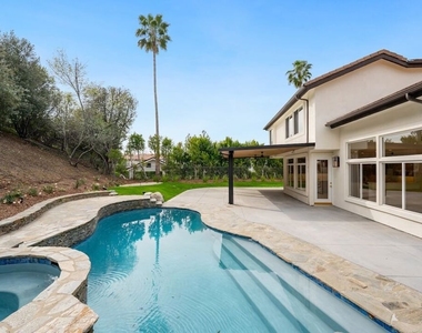 18500 Saint Moritz Drive - Photo Thumbnail 57