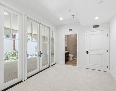 13079 Bluff Creek Drive - Photo Thumbnail 7