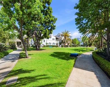 13079 Bluff Creek Drive - Photo Thumbnail 31