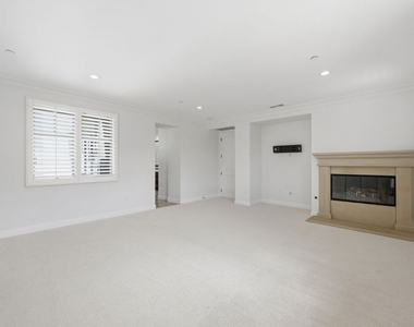 13079 Bluff Creek Drive - Photo Thumbnail 21