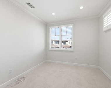 13079 Bluff Creek Drive - Photo Thumbnail 24