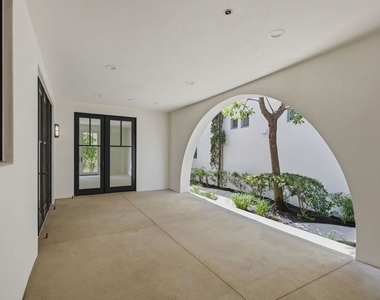 13079 Bluff Creek Drive - Photo Thumbnail 2