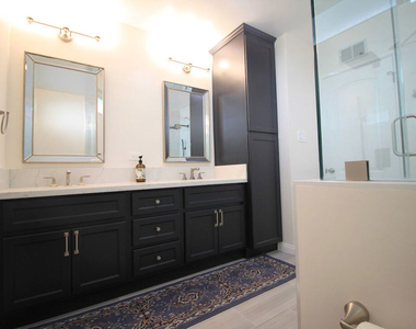 6605 S Sherbourne Drive - Photo Thumbnail 18