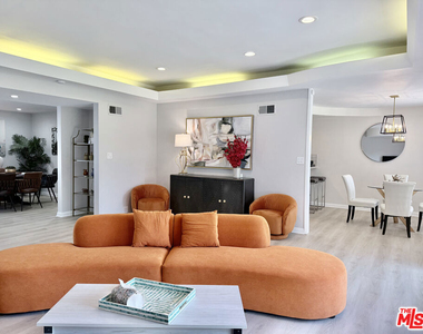 6605 S Sherbourne Drive - Photo Thumbnail 3