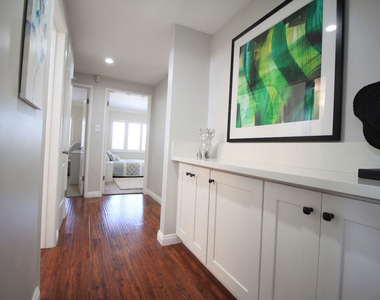 6605 S Sherbourne Drive - Photo Thumbnail 27