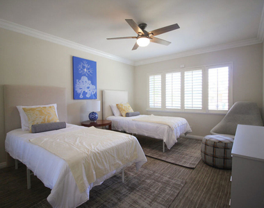 6605 S Sherbourne Drive - Photo Thumbnail 22