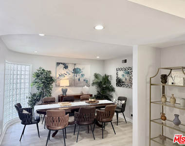 6605 S Sherbourne Drive - Photo Thumbnail 8