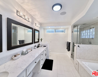 6605 S Sherbourne Drive - Photo Thumbnail 25