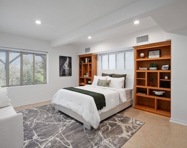 11543 Sunshine Terrace - Photo Thumbnail 15