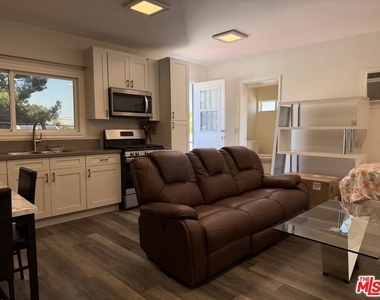 8561 Kyle Street - Photo Thumbnail 38