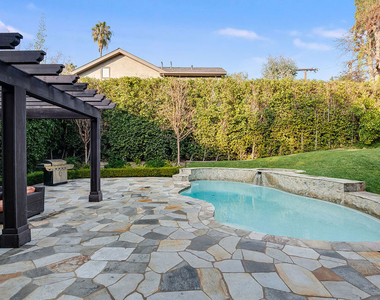 10161 Valley Spring Lane - Photo Thumbnail 19