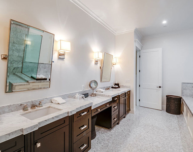 10161 Valley Spring Lane - Photo Thumbnail 31