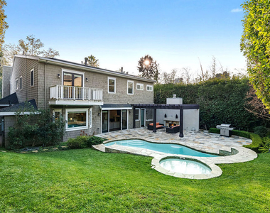 10161 Valley Spring Lane - Photo Thumbnail 5
