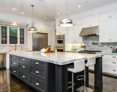 10161 Valley Spring Lane - Photo Thumbnail 14