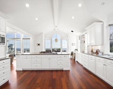 7335 Birdview Avenue - Photo Thumbnail 37