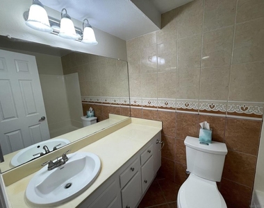 7055 Appian Dr - Photo Thumbnail 15
