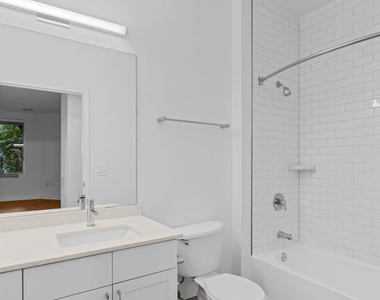 1800 N. Oak St. - Photo Thumbnail 128