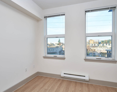 16015 Cleveland Street - Photo Thumbnail 53
