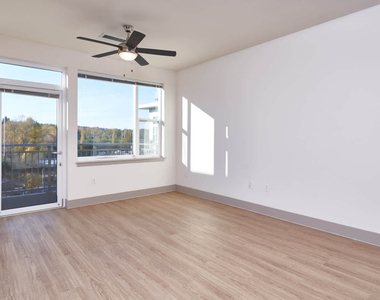 16015 Cleveland Street - Photo Thumbnail 12
