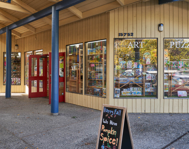 16015 Cleveland Street - Photo Thumbnail 33
