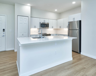 21623 16th Drive Se - Photo Thumbnail 5