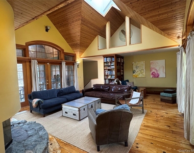 22 Knight Road - Photo Thumbnail 12